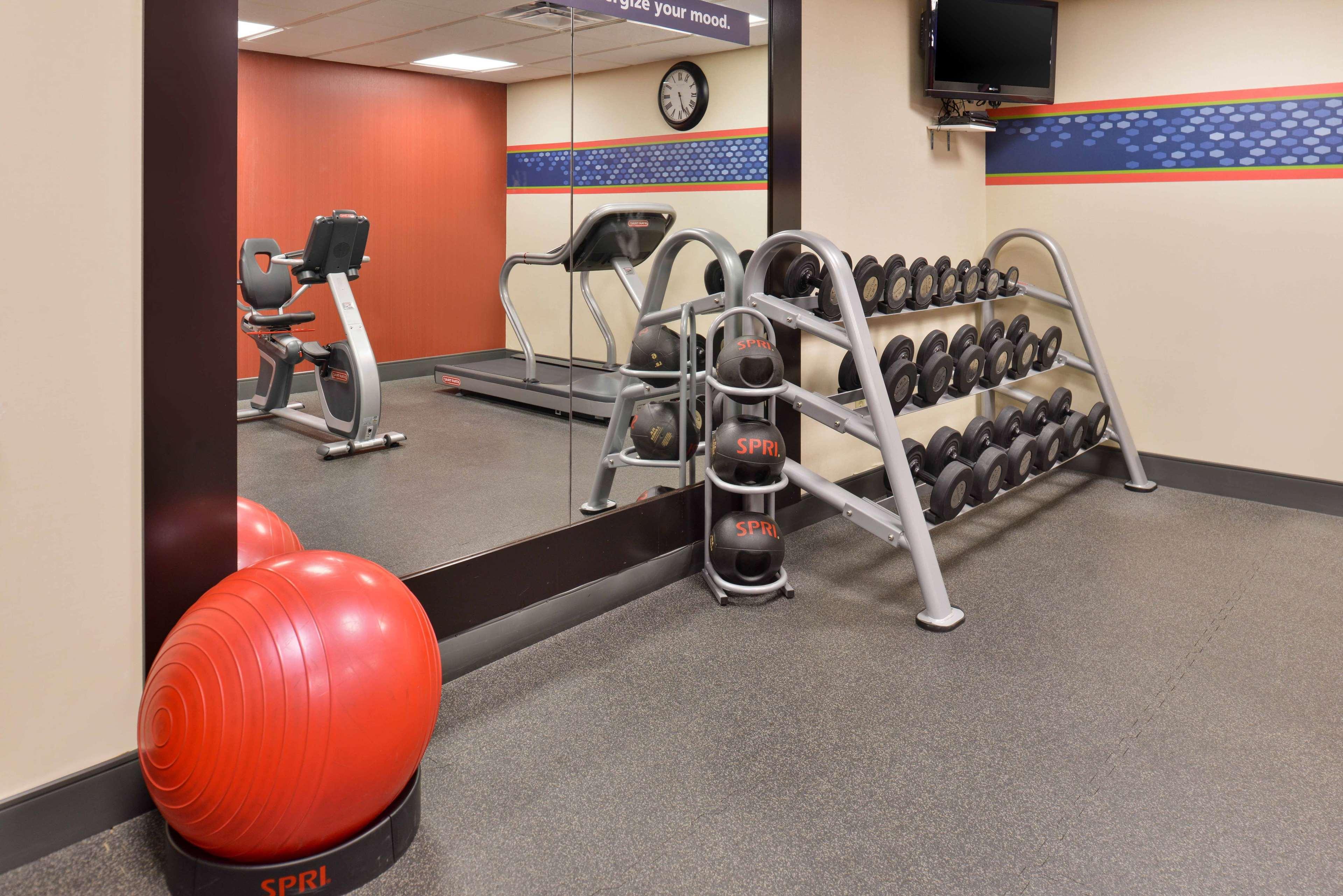 Hampton Inn & Suites Muncie Zewnętrze zdjęcie