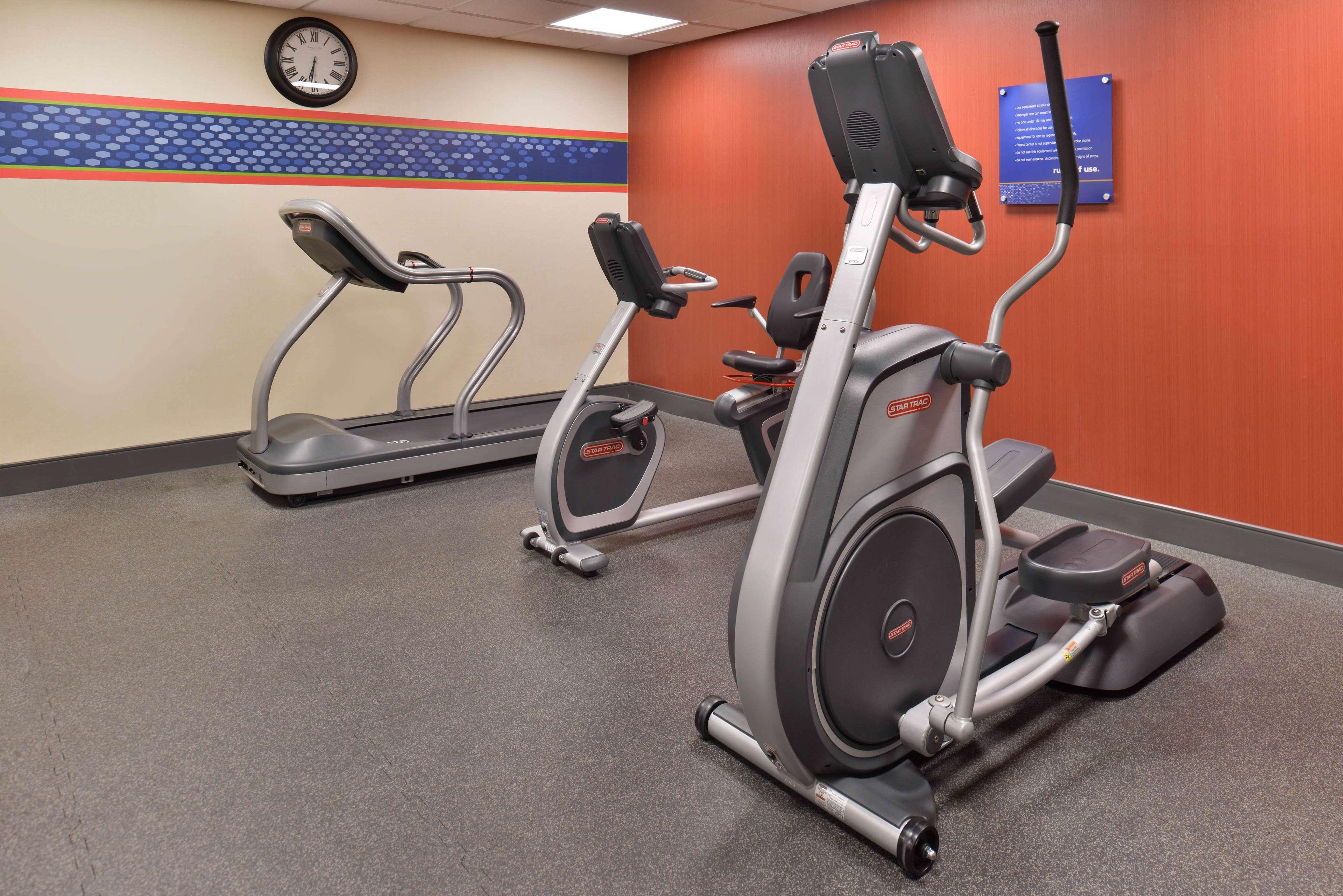Hampton Inn & Suites Muncie Zewnętrze zdjęcie