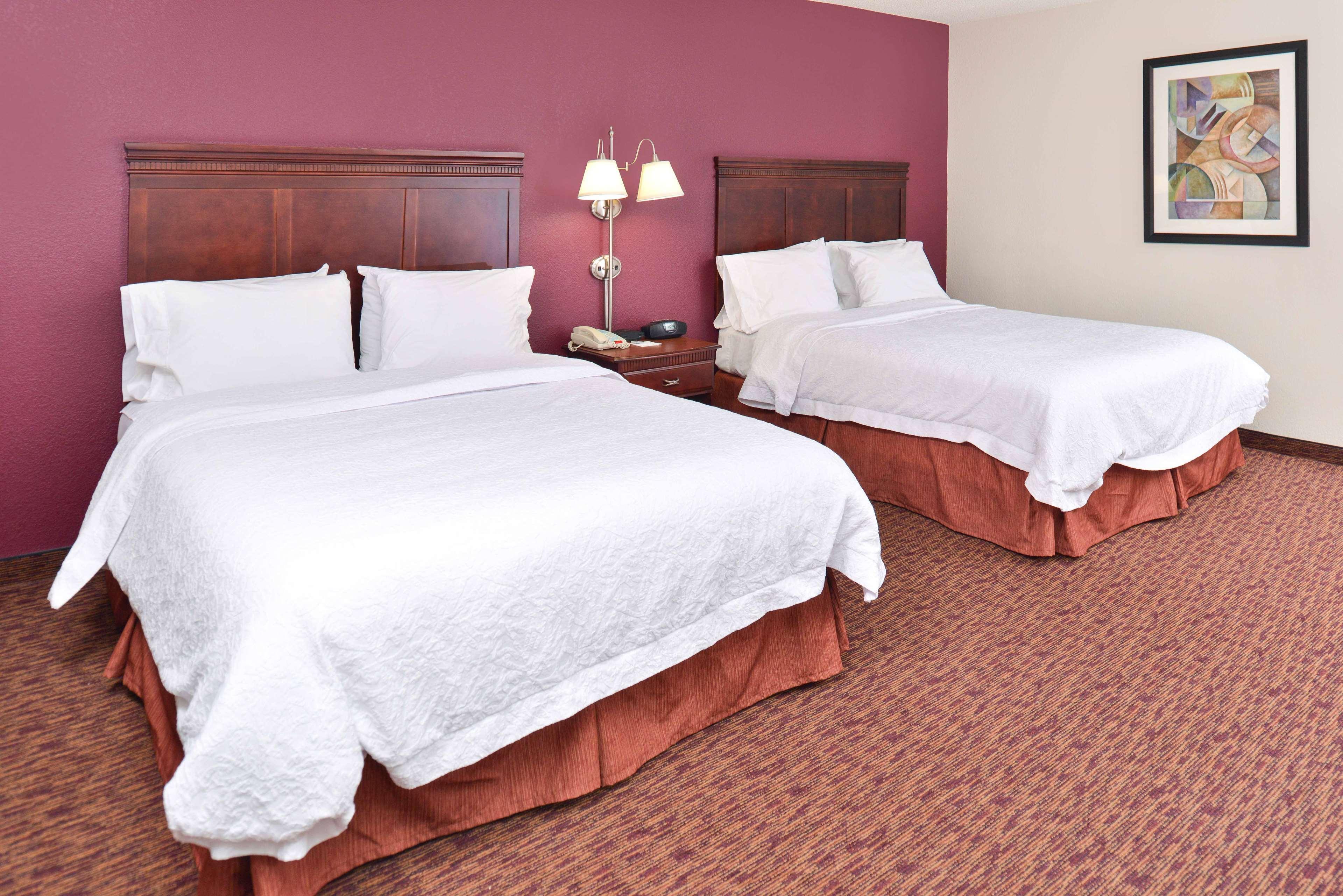 Hampton Inn & Suites Muncie Zewnętrze zdjęcie