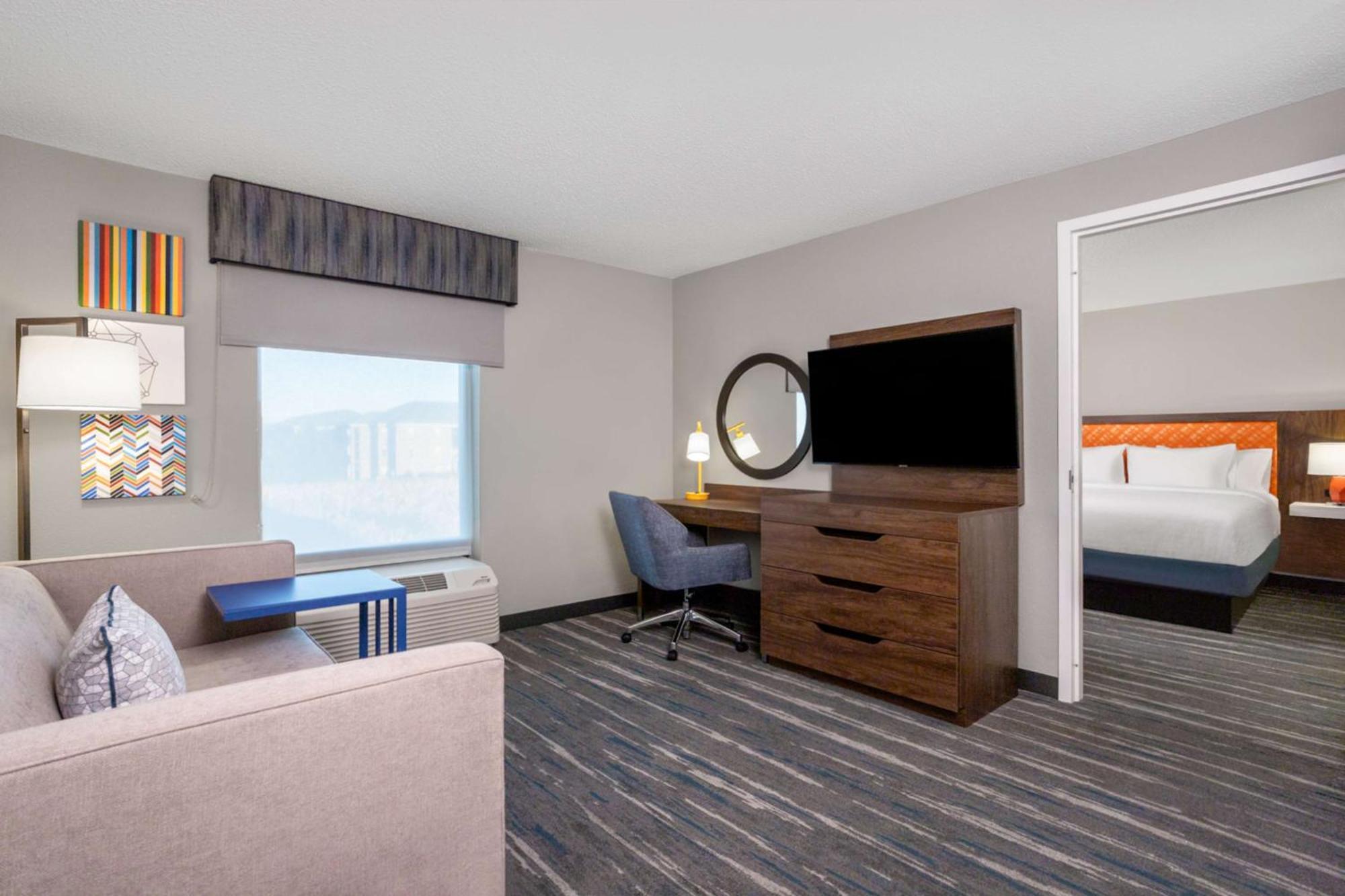 Hampton Inn & Suites Muncie Zewnętrze zdjęcie